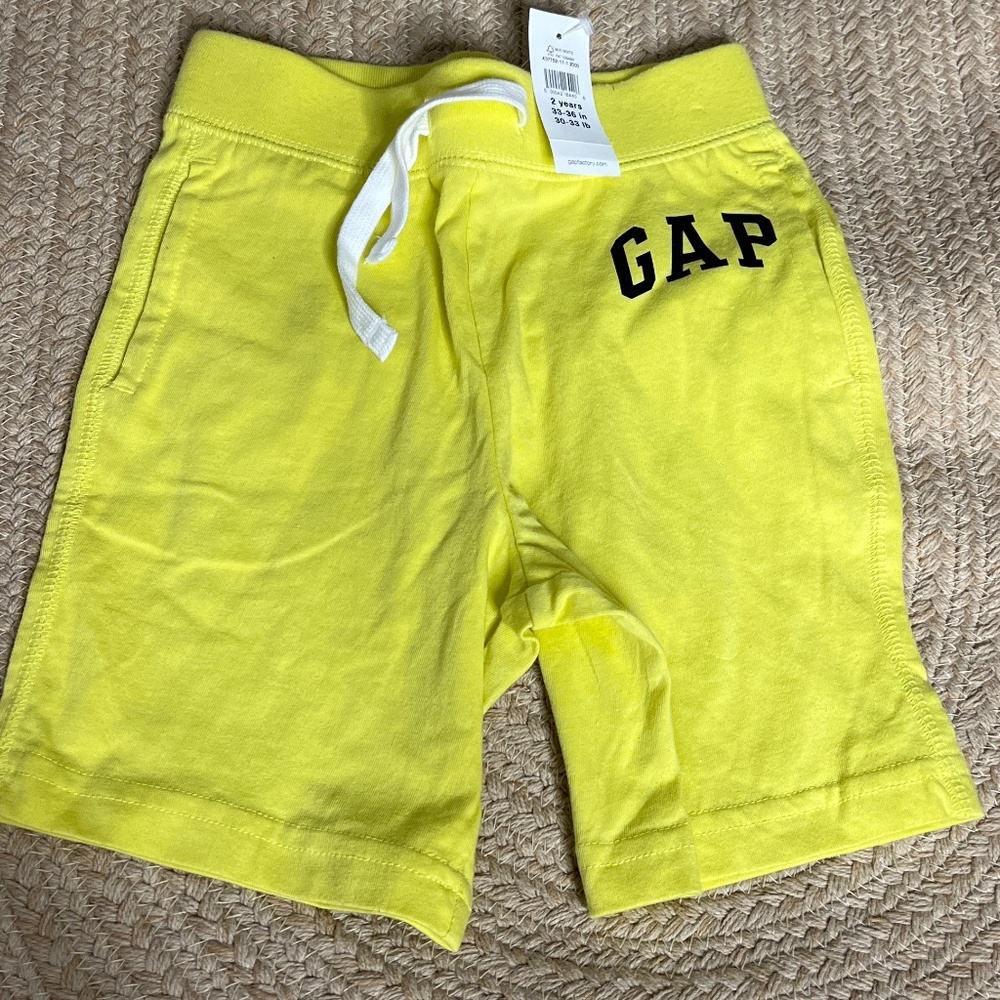 Toddler boy gap shorts